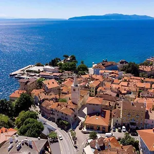 Juric Apartman Lovran